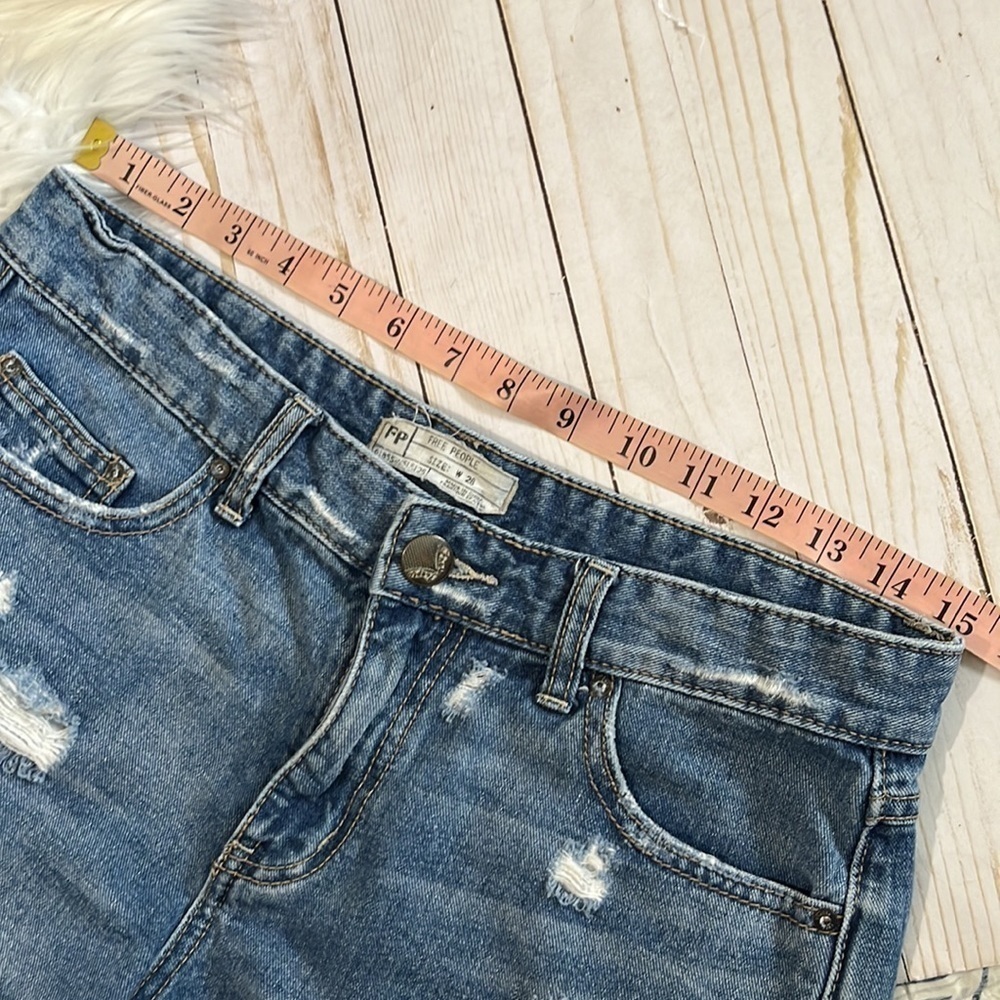 Free People shorts size 28 - Picture 8 of 11